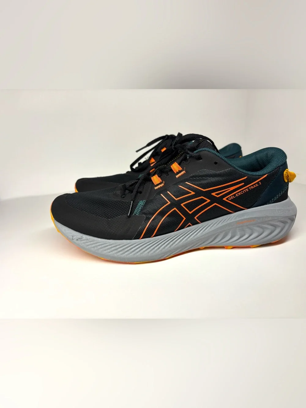 Asics gel excite